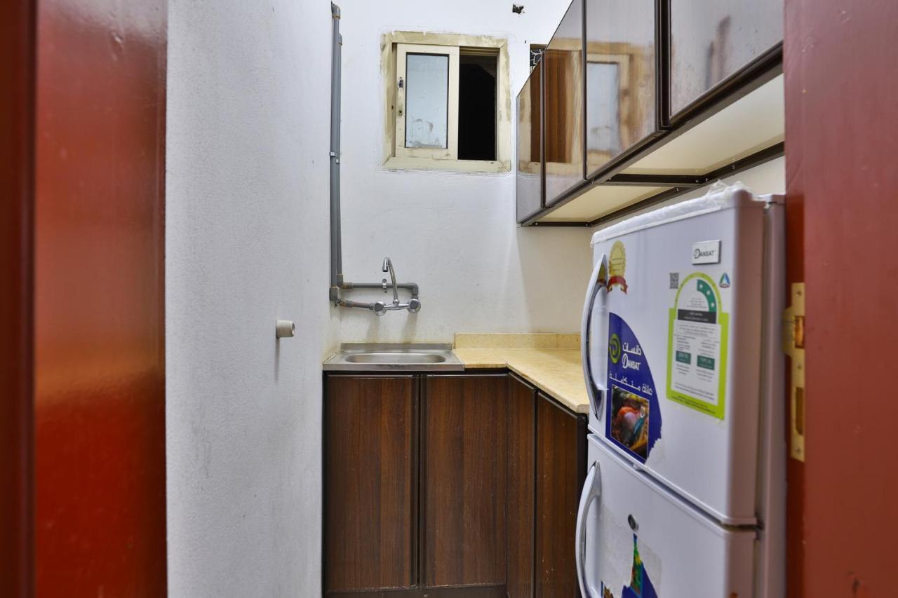 Oyo 301 Asfrine Hotel Apartment Tebük Dış mekan fotoğraf